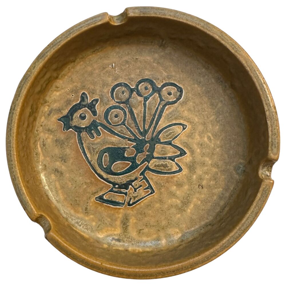Vintage Primitive Bird Rooster Chicken Ashtray Stoneware Pottery
